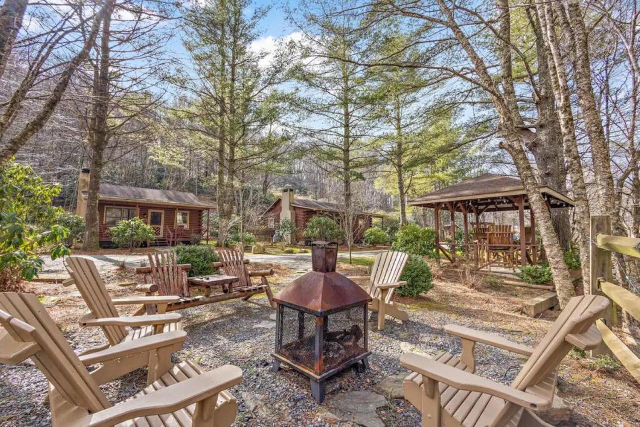 Villa Classic Log Cabin With Fireplace On Quiet River à Blowing Rock Extérieur photo